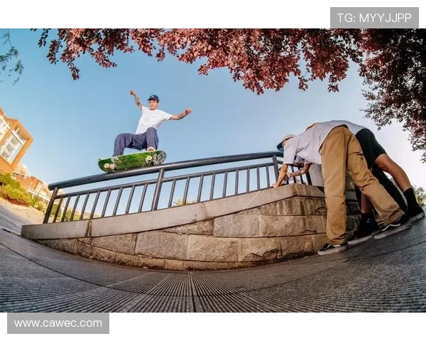 滑板战术解析:西安滑板队独特的盯防体系与战术运用探讨 滑板战术解析:西安滑板队独特的盯防体系与战术运用探讨