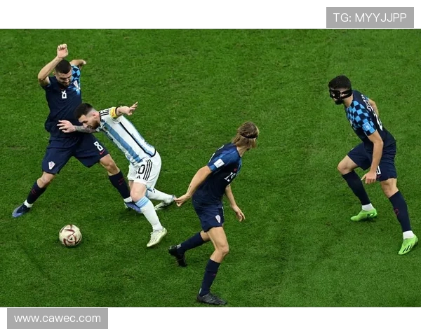 卡塔尔与伊朗激战12强赛争夺世界杯入场券的精彩对决