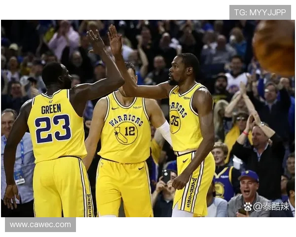 热火与勇士激战正酣10月18日NBA赛场火花四溅谁能笑到最后