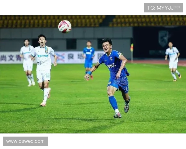 南京足球队整体压制革新探索与发展之路的深度剖析与展望